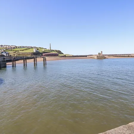 아파트 Lowther House